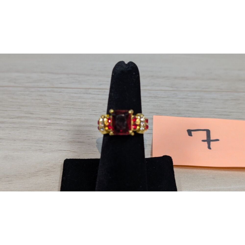 Vintage Gold Tone Ring Red Emerald Cut Stone Clear & Red Accent Stones Size 7